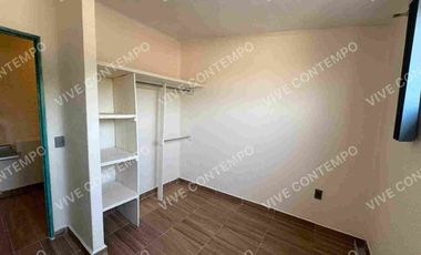 Casa en venta  con local comercial + departamento independiente