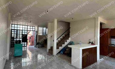 Casa en venta  con local comercial + departamento independiente