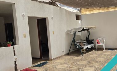 CASA 2 PISOS EN VENTA 250 M2 CALLE SANTA CATALINA - CIENEGUILLA