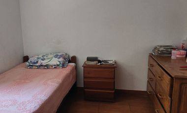 CASA 2 PISOS EN VENTA 250 M2 CALLE SANTA CATALINA - CIENEGUILLA