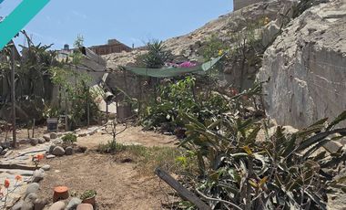 CASA 2 PISOS EN VENTA 250 M2 CALLE SANTA CATALINA - CIENEGUILLA