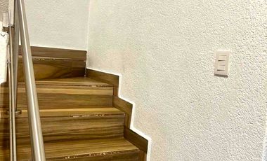 PASEOS DEL BOSQUE VENDE CASA