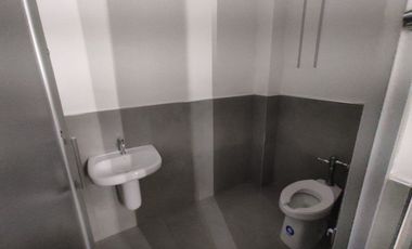 edificio comercial de alquiler en portoviejo