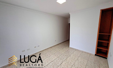 Departamento frente al mar en renta, edificio con salida directa a la playa, sector Mall del Pacífico, Manta, Ecuador