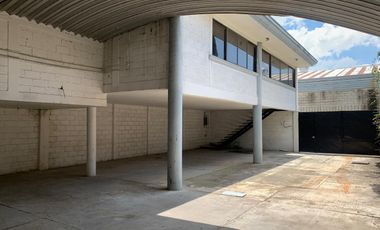 VENTA DE BODEGA, OFICINAS EQUIPADAS Y LOCAL COMERCIAL ZONA FINSA