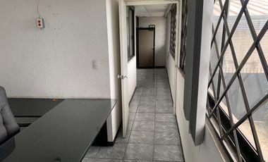 VENTA DE BODEGA, OFICINAS EQUIPADAS Y LOCAL COMERCIAL ZONA FINSA