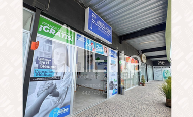 LOCAL EN VENTA EN PLAZA PALMILLAS QUERETARO