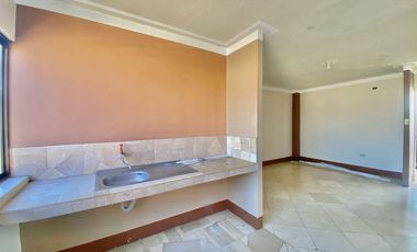 SE ALQUILA CASA TIPO COMERCIAL EN MACHALA