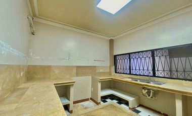 SE ALQUILA CASA TIPO COMERCIAL EN MACHALA