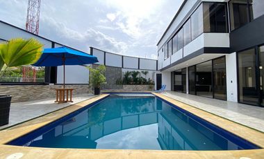 CASA DE 2 PISOS EN ARRIENDO, RUITOQUE BAJO