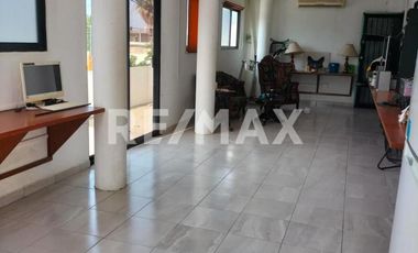 CASA EN VENTA Francisco de Montejo