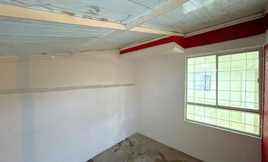 CASA EN VENTA EN FRACCIONAMIENTO EXCLUSIVO EN ZAVALETA.