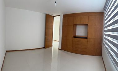 CASA EN VENTA EN LORETTA AL NORTE