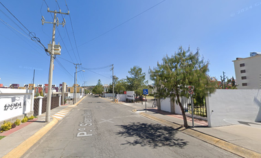 (ZA) Casa en PRIVADA MAGNOLIA, ZINACANTEPEC, SAN LUIS MEXTEPEC, MEX.