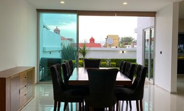 CASA EN VENTA EN FRACC. EL MONASTERIO POR ALTOZANO MORELIA