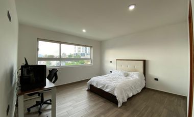 CASA EN VENTA EN FRACC. EL MONASTERIO POR ALTOZANO MORELIA