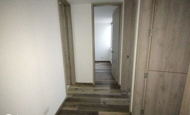 se vende excelente apto en verbenal para estrenar