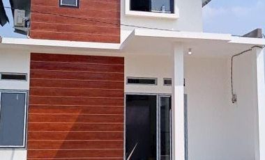 Rumah 2 Lt. Mezzanine Cantik Asri Type 55/123 Strategis Full Akses Bubulak Cilebut Barat Tanah Sereal Kota Bogor