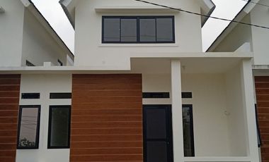 Rumah 2 Lt. Mezzanine Cantik Asri Type 55/123 Strategis Full Akses Bubulak Cilebut Barat Tanah Sereal Kota Bogor