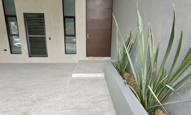 CASA EN VENTA EN LOS RODRÍGUEZ, SANTIAGO, N. L.