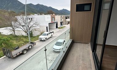 CASA EN VENTA EN LOS RODRÍGUEZ, SANTIAGO, N. L.