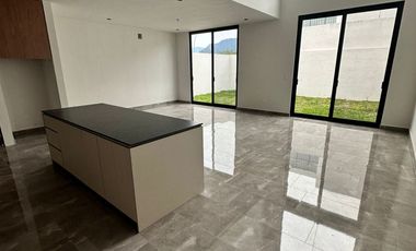 CASA EN VENTA EN LOS RODRÍGUEZ, SANTIAGO, N. L.