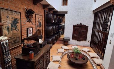 Casa en Venta en La Conchita, Coyoacán Amplia e iluminada.