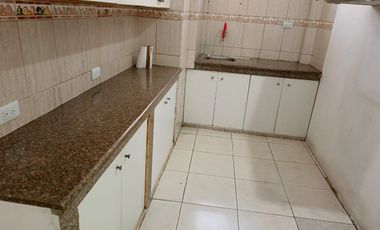 Alquilo departamento esquinero de 2 habitaciones con baño cada uno en Entrerios.