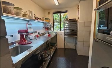 VENDO CASAEN EL POBLADO LOMA LOS PARRAS