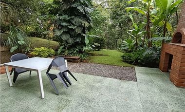 VENDO CASAEN EL POBLADO LOMA LOS PARRAS