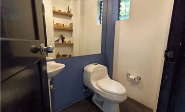 VENDO CASAEN EL POBLADO LOMA LOS PARRAS