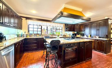 En Venta Lujosa Casa en Sayausi