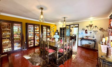 En Venta Lujosa Casa en Sayausi