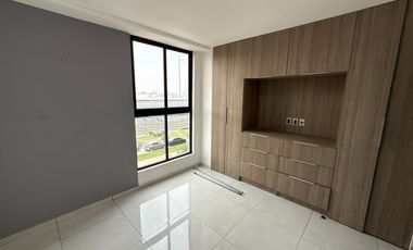 Departamento en RENTA en Torres Colón frente a estación del tren ligero