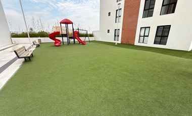 Departamento en RENTA en Torres Colón frente a estación del tren ligero