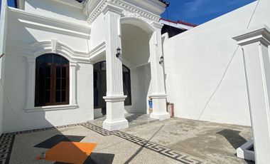 RUMAH DESAIN EROPA KLASIK MURAH DI SUKARAME AMAN BANJIR