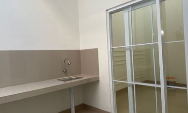 RUMAH DESAIN EROPA KLASIK MURAH DI SUKARAME AMAN BANJIR