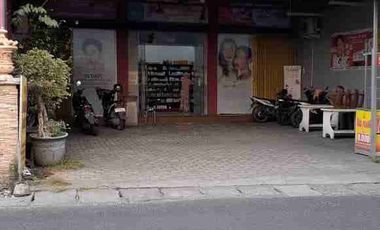 Jual Rumah Usaha / Ruko
Raya Wage Aloha
Taman Sidoarjo

Luas tanah : 163m2
Dimensi : 10x16.3
Luas bangunan : 200m2
Lantai : 2
Kmr tidur : 1+1
Kmr mandi : 1+1
PLN : 2.200
Air : Sumur
Row jln : 6m
Surat : SHM

*Harga 2,5 Miliar
*Turun Harga 1.8 Miliar*