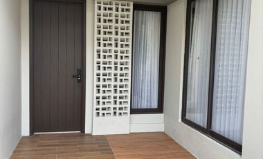 Rumah Freya Premium Disewakan Include Gorden di Cluster Flora Summarecon