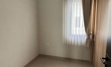 Rumah Freya Premium Disewakan Include Gorden di Cluster Flora Summarecon