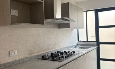 Casa en renta en Fracc Adamar coto Juchitlan