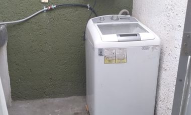 Se Renta Casa Amueblada en Valle Dorado