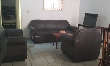 Se Renta Casa Amueblada en Valle Dorado