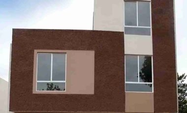 VENTA DE CASA EN FRACCIONAMIENTO PRIVADO, ESCRITURA DE REGALO