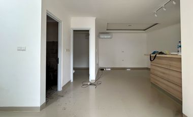 For Sale: Affordable Modern Minimalist 3-Bedroom House Near Padang Galak Beach, Close to Sanur, Bali