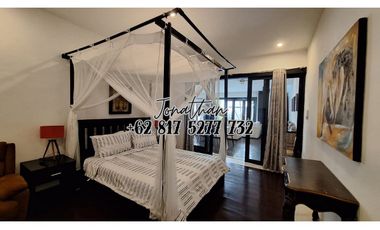 Villa Modern 5 Kamar Tidur Freehold di Pantai Nelayan Canggu - VSKHE