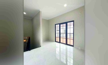 Di Jual Rumah Ready Jagakarsa. Akses Besar, Nyaman Bebas Banjir Dan Lokasi Strategis. (Unit Terakhir)