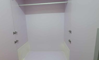 CONDO FOR SALE: 2 Bedroom 100sqm Semi-Furnished Unit in Paranaque - Oak Harbor Residences