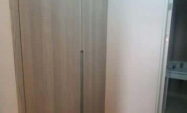 CONDO FOR SALE: 2 Bedroom 100sqm Semi-Furnished Unit in Paranaque - Oak Harbor Residences