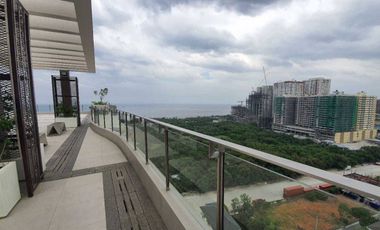 CONDO FOR SALE: 2 Bedroom 100sqm Semi-Furnished Unit in Paranaque - Oak Harbor Residences